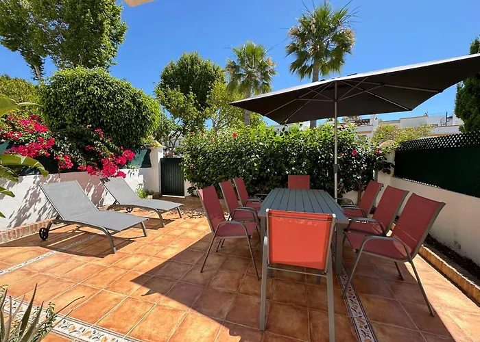 Holiday home Trocadero Beach, Pool And Tennis
