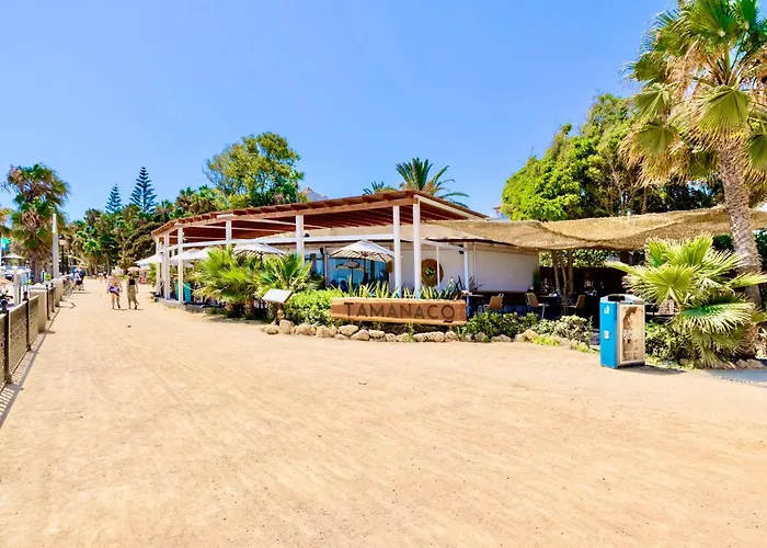 Prázdninový dům Trocadero Beach, Pool And Tennis