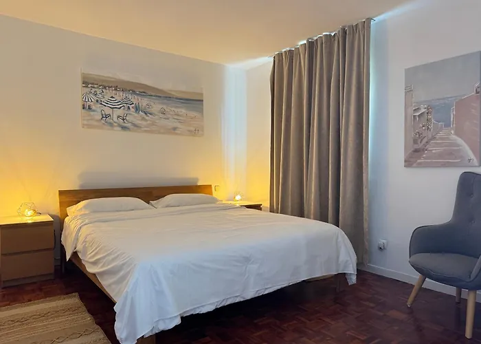 Trocadero Beach, Pool And Tennis *